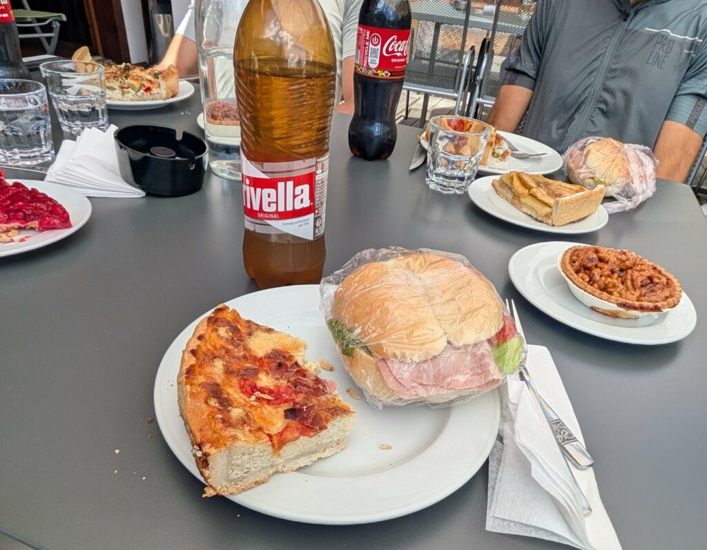 rivella sandwish pizaa