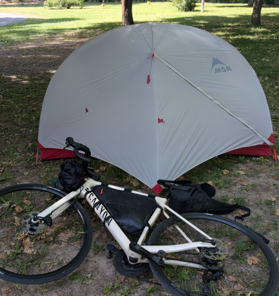 bikepacking tente msr hubba hubba